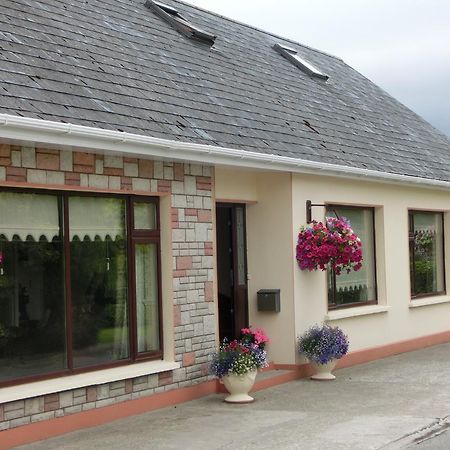 棕榈树林住宿加早餐旅馆 利斯托尔 外观 照片
